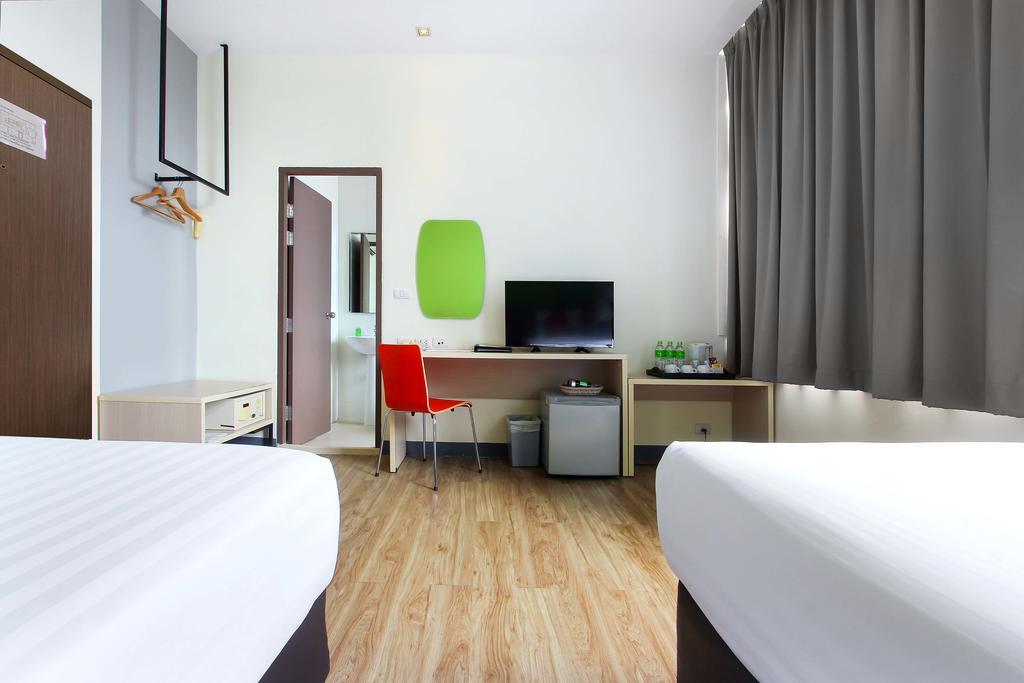 D Varee Xpress Makkasan Hotel Bangkok Dış mekan fotoğraf