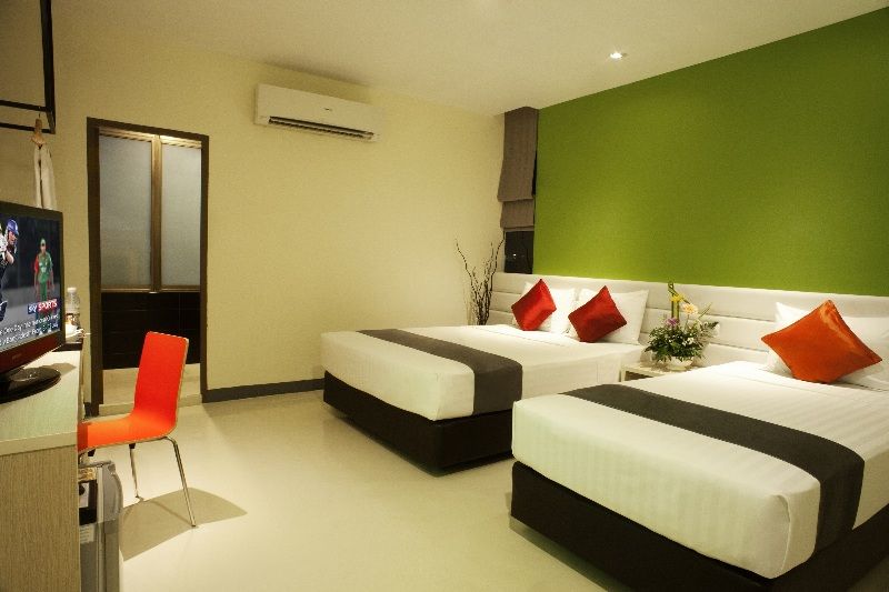 D Varee Xpress Makkasan Hotel Bangkok Dış mekan fotoğraf