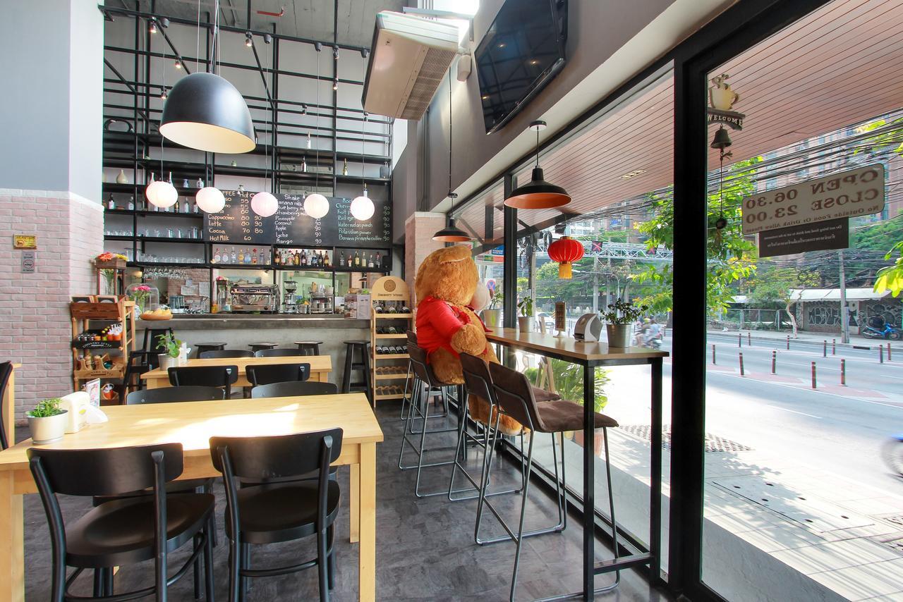 D Varee Xpress Makkasan Hotel Bangkok Dış mekan fotoğraf